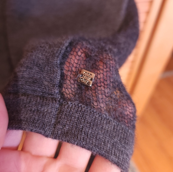 One day grey light wool top - Picture 2 of 7